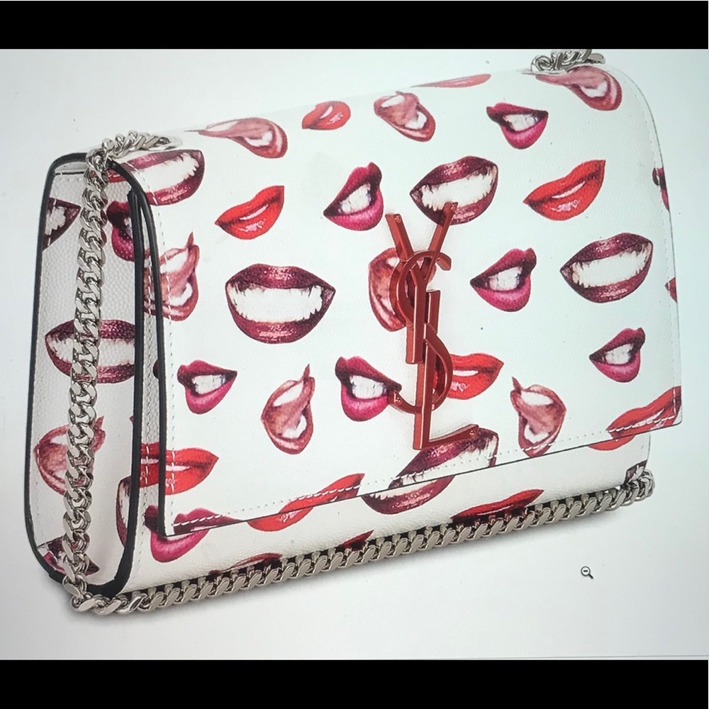 Small Kate bag with lip print